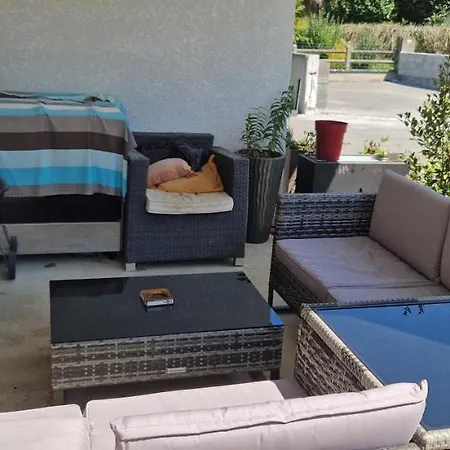 Quarto em Acomodações Particulares Comme A La Maison *